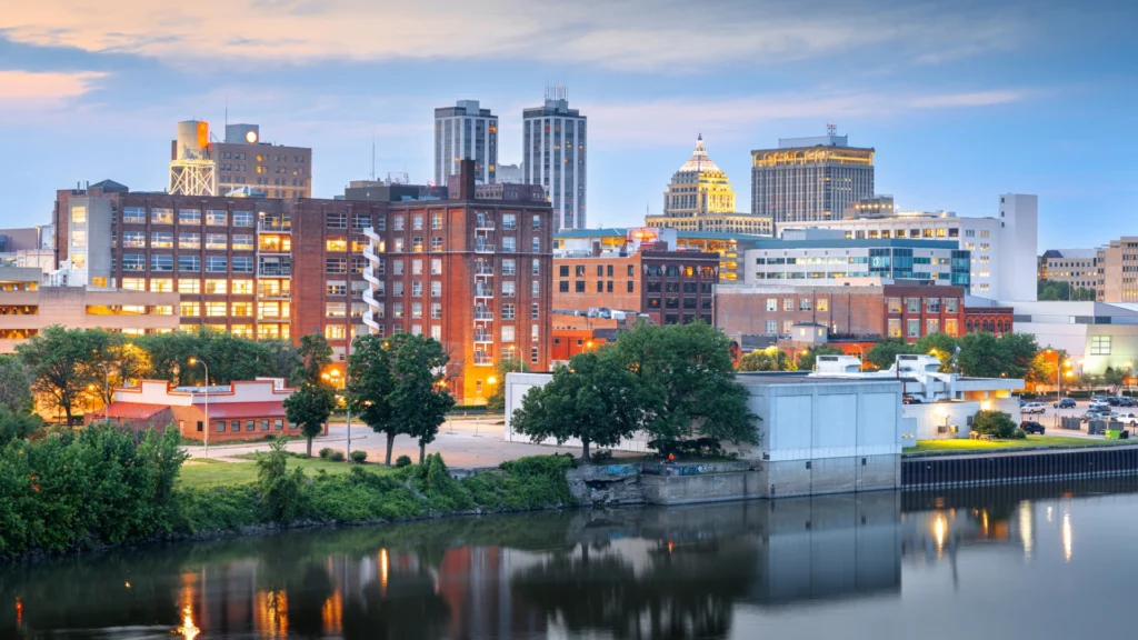 Skyline view of peoria with river in front of the city.